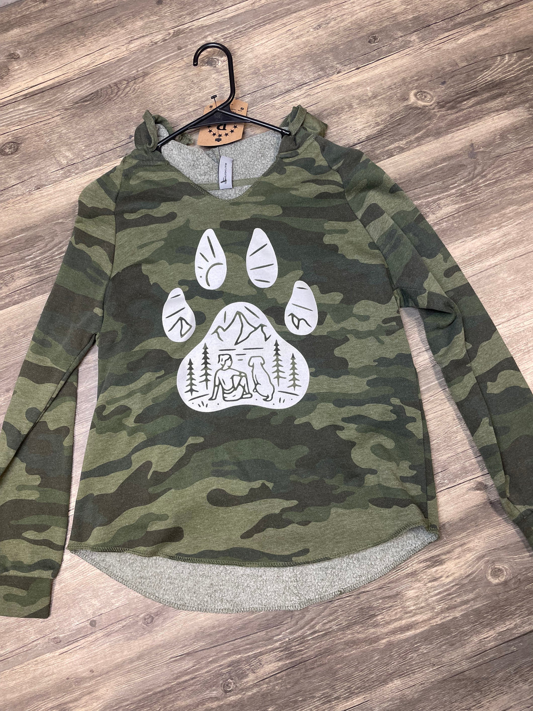 Mountain Dog Paw | Independent | Wave Wash Hoodie | WOMEN'S